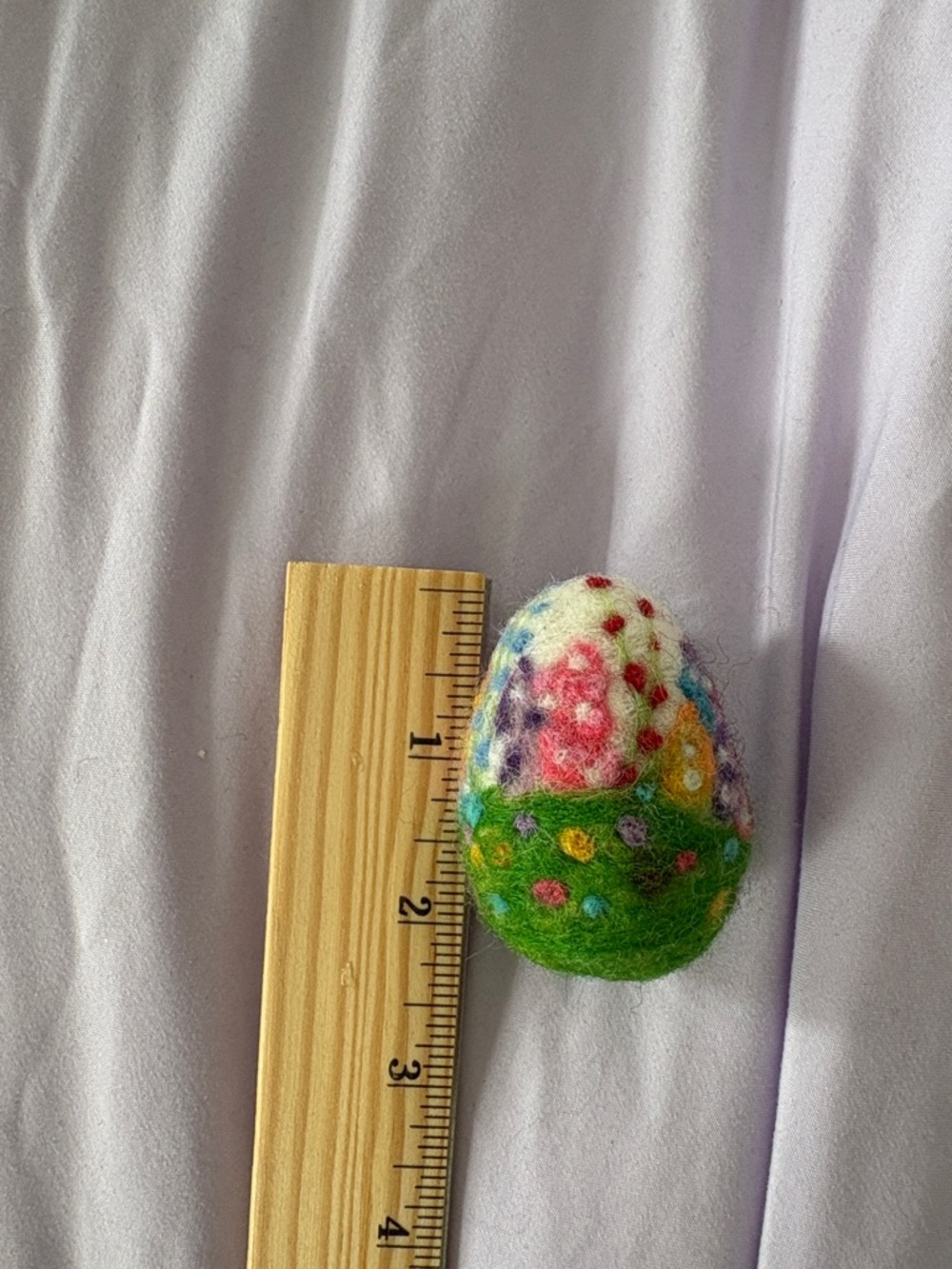 Needle Felted Wool Egg - Multicolor Floral Design - Picture 4 of 4
